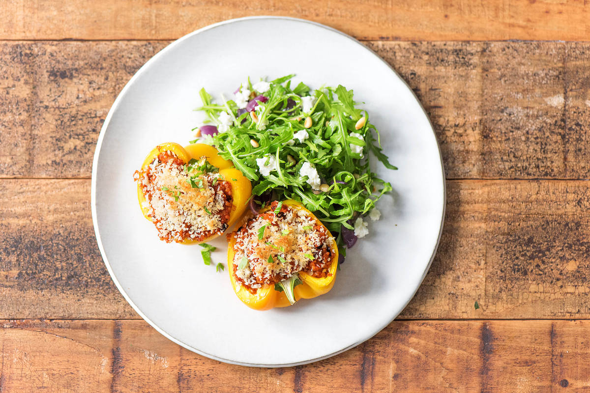 Tomatoey Bulgur and Mozzarella Stuffed Peppers