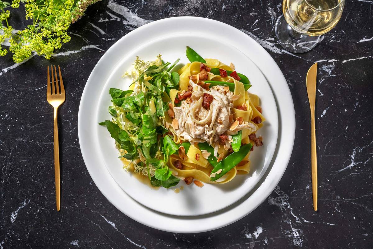 Pappardelle fraîches au lard en sauce au fenouil et chèvre