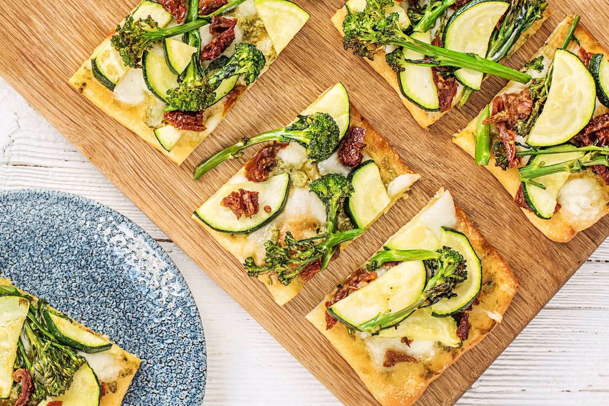 Pesto Flatbread (AKA Posh Pizza)