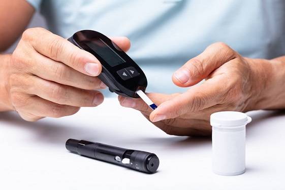 Lower blood sugar levels with the keto diet