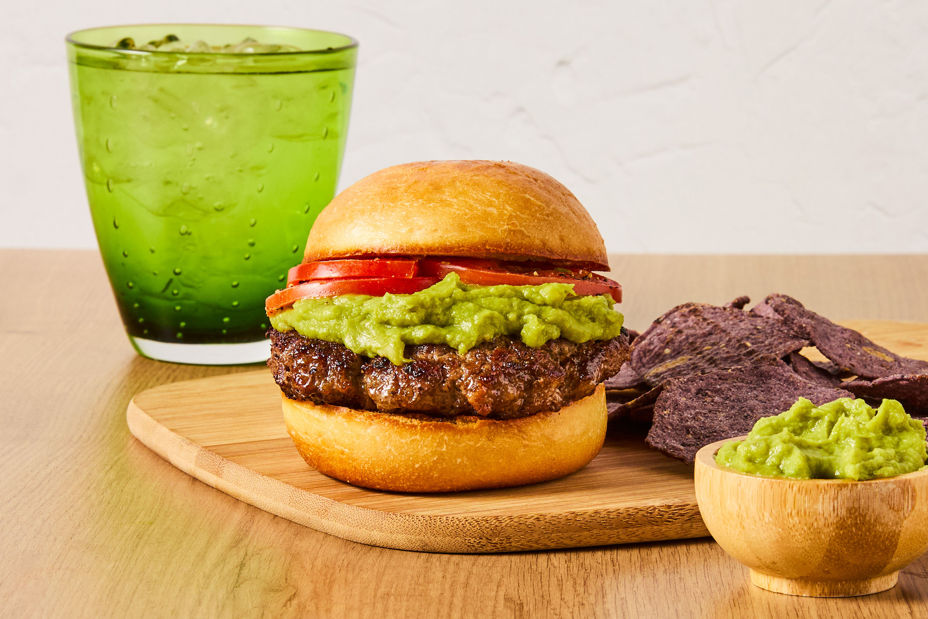 https://media.hellofresh.com/q_100%2Cw_3840%2Cf_auto%2Cc_limit%2Cfl_lossy/recipes/image/663a6f92be3ee05a950c3897-3fb11275.jpeg