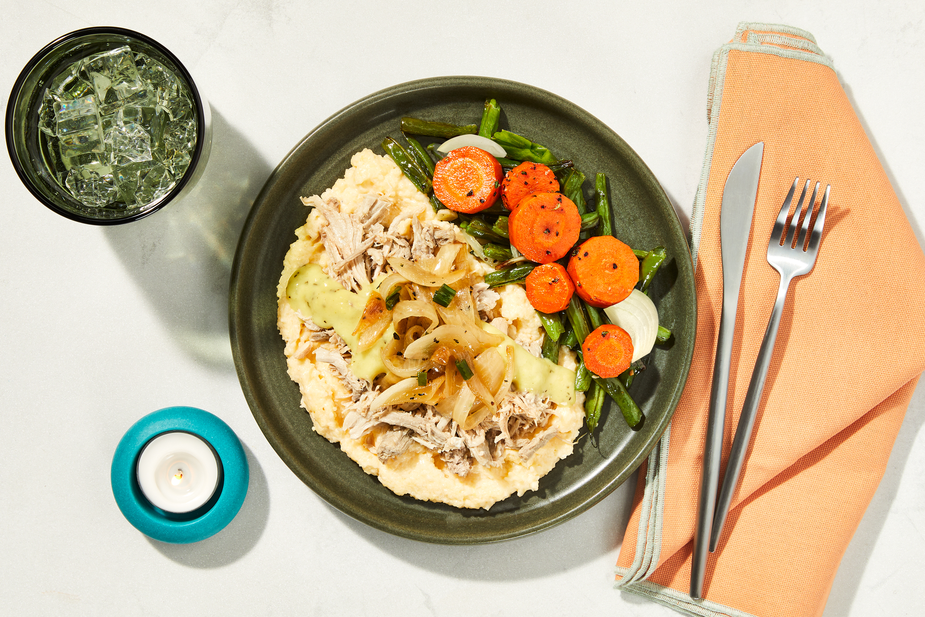 Shredded Pork & Smoked Cheddar Grits