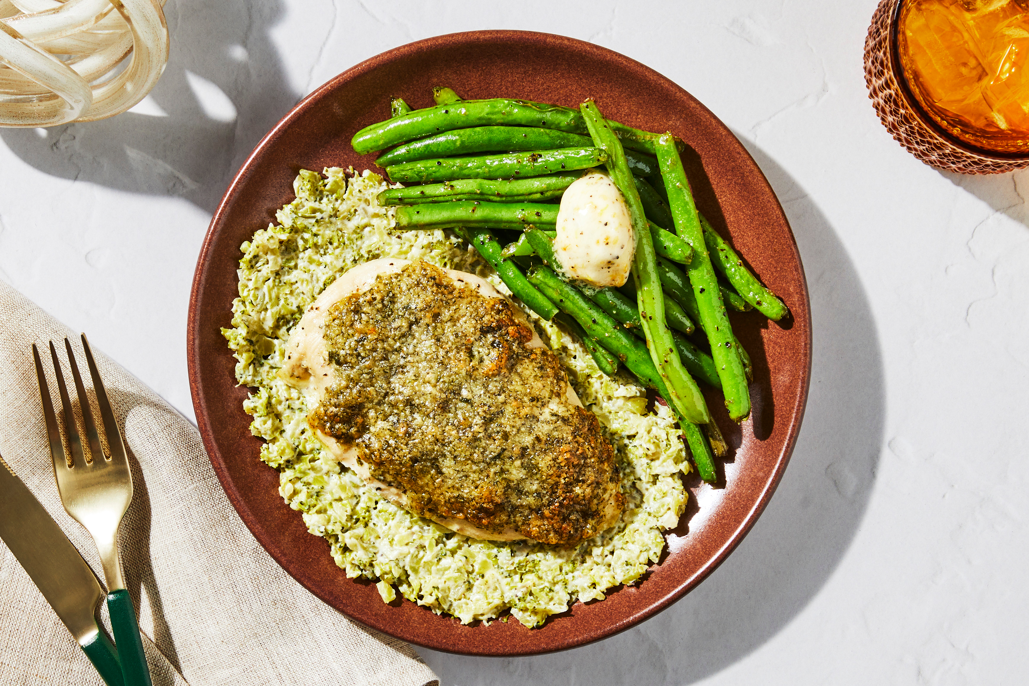 Dill Crusted Chicken & Cheddar Broccoli “Grits”