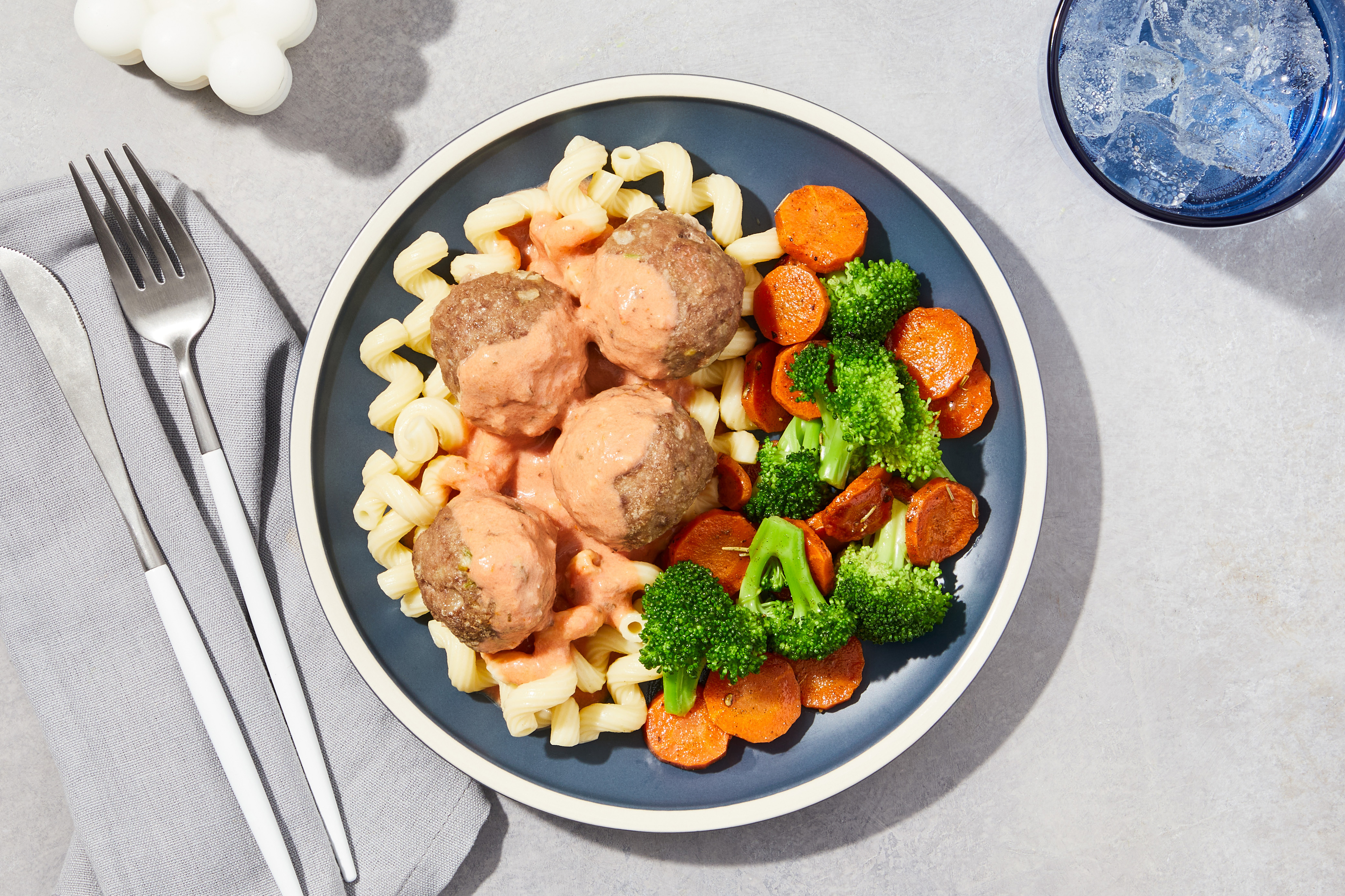 Truffle-Tomato Cream Pasta & Meatballs