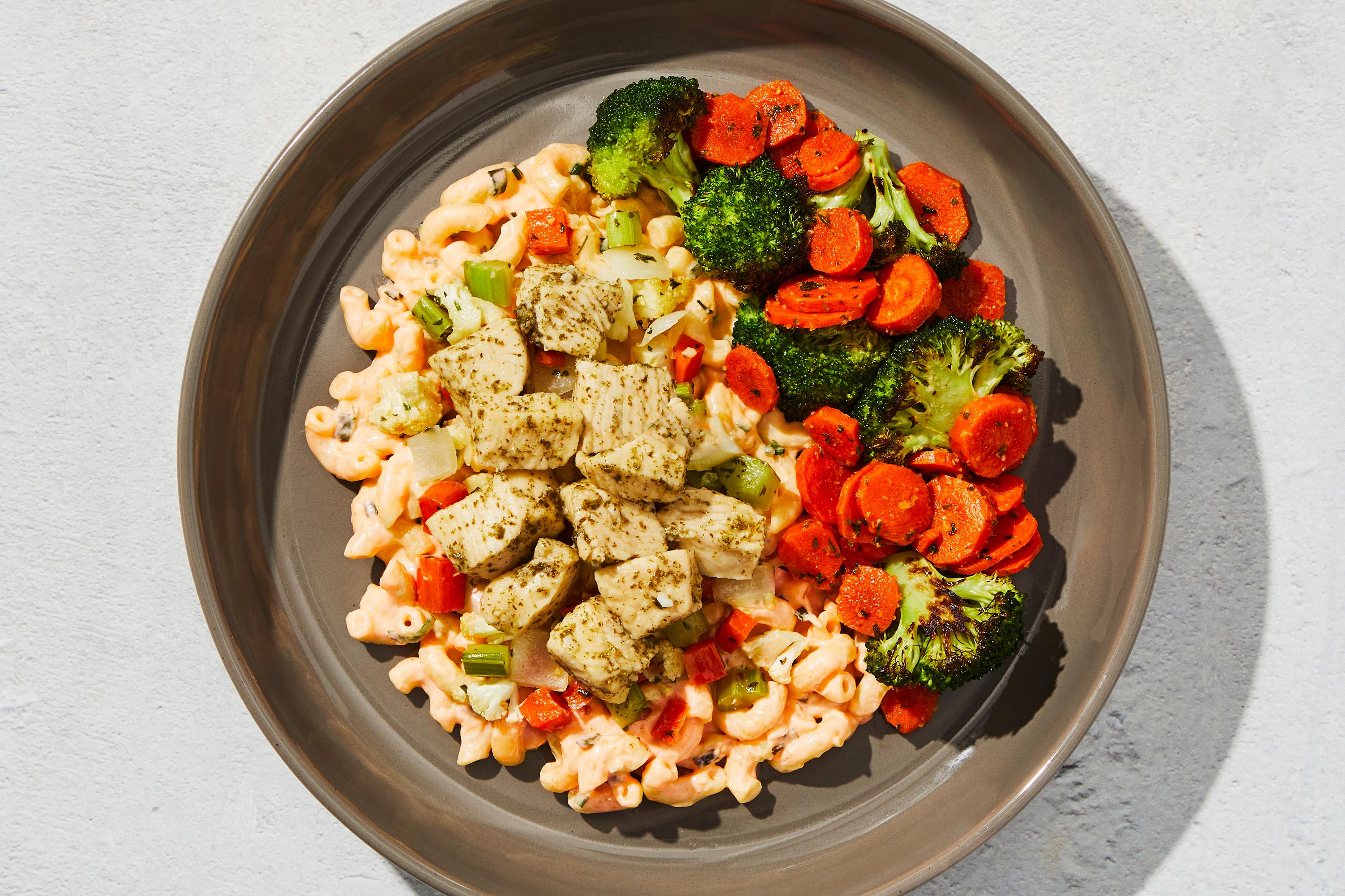 Cheesy Buffalo Chicken & Macaroni