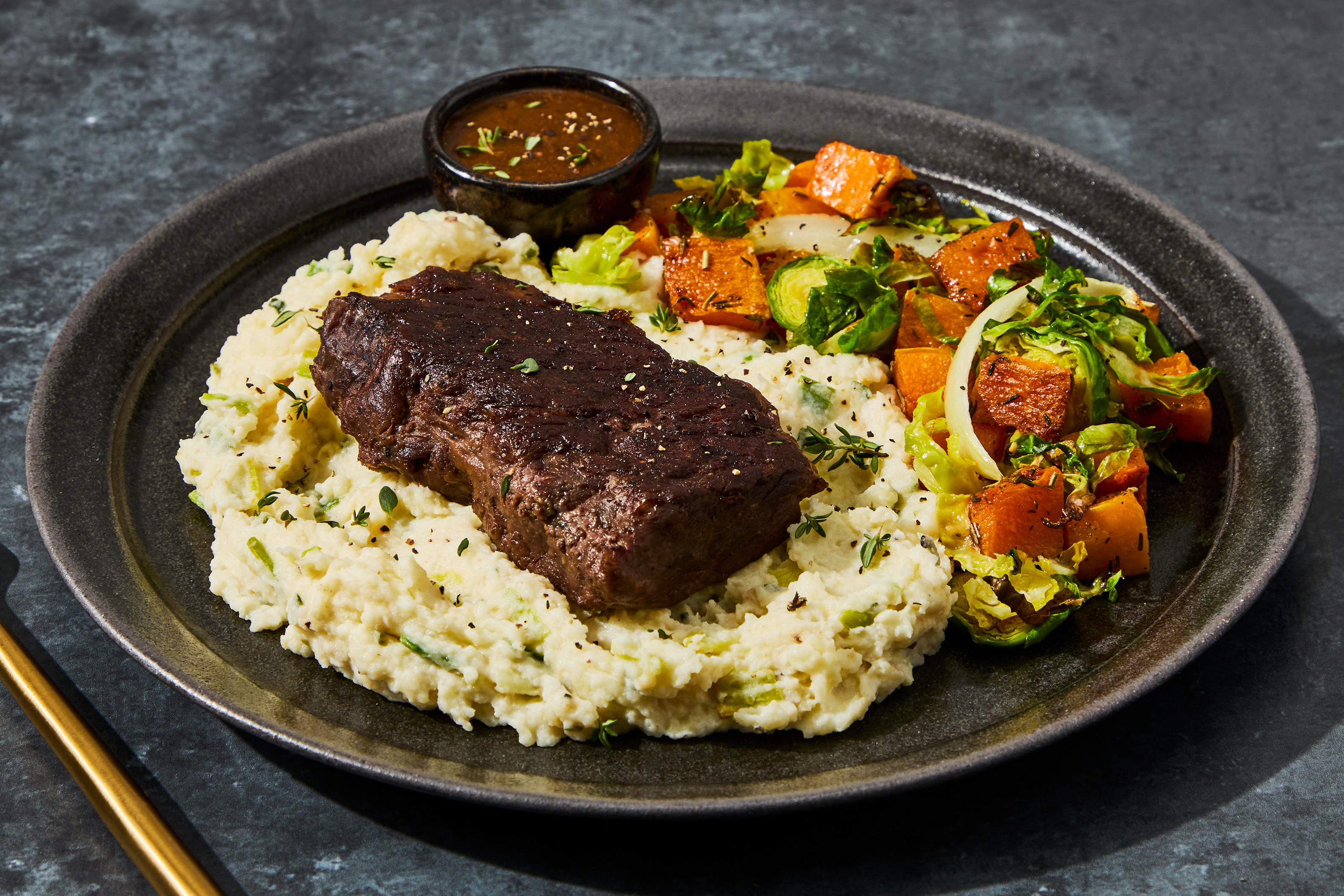 Garlic Jus Short Rib & Potato-Celeriac Mash