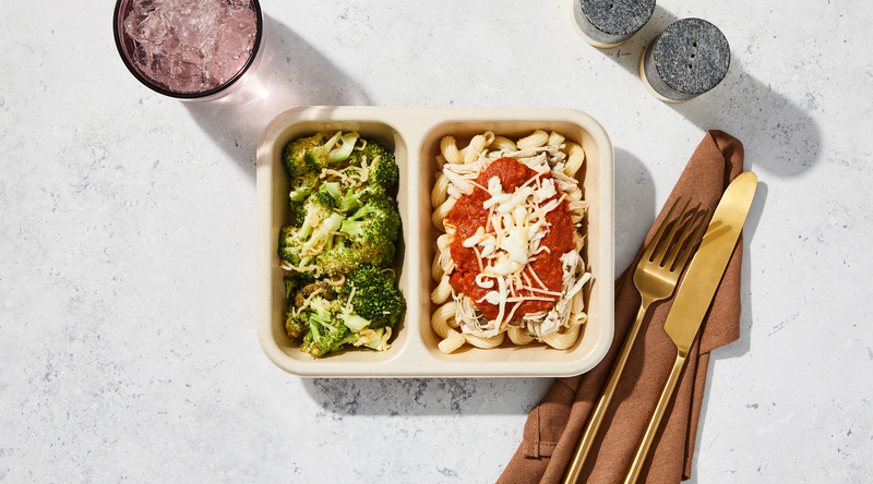 Cavatappis au poulet effiloché et au parmesan