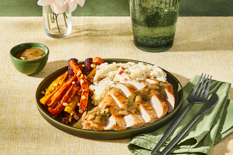 Festin de Pâques de dinde rôtie