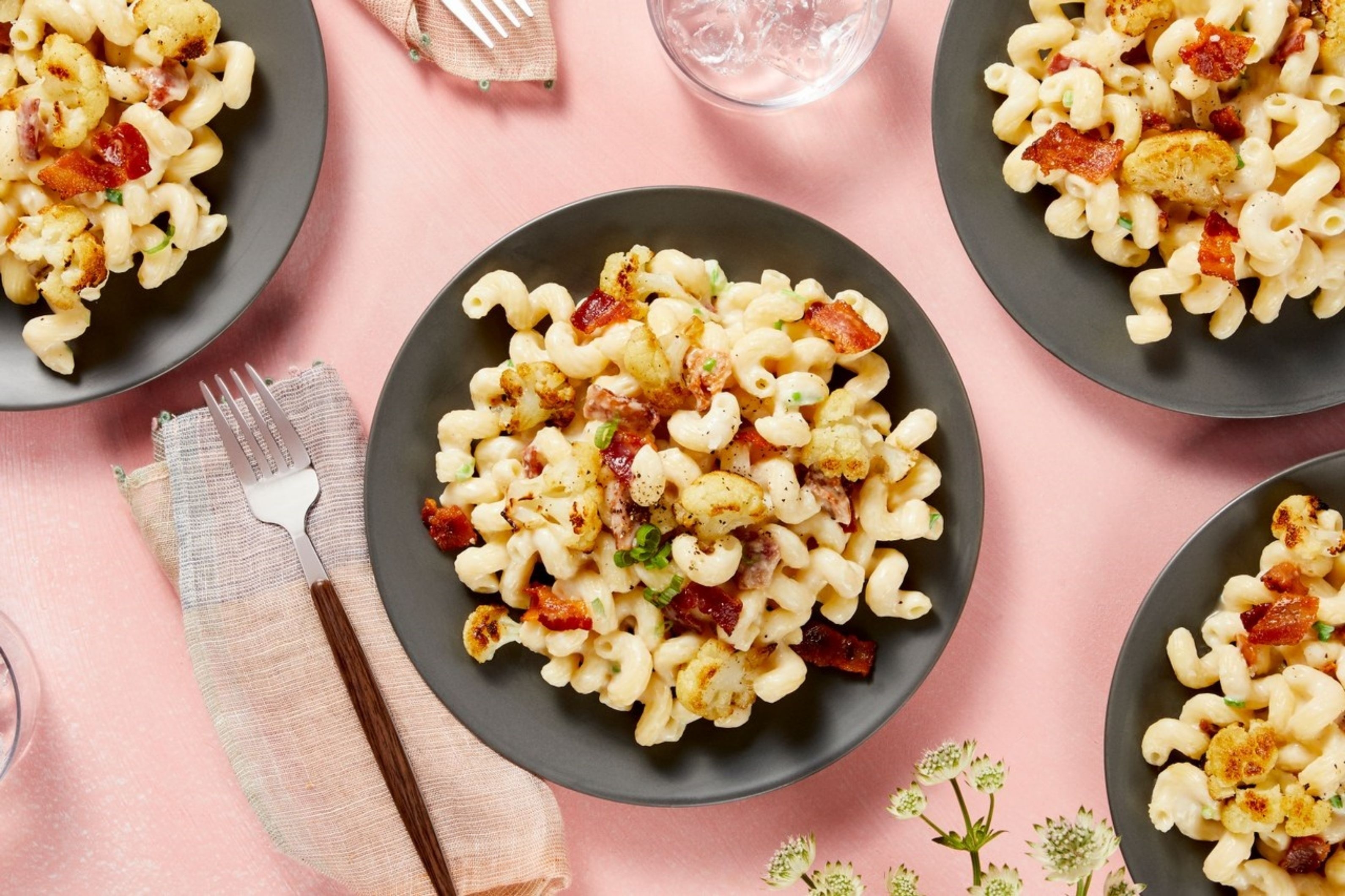 Cauliflower Bacon Mac 'N' Cheese