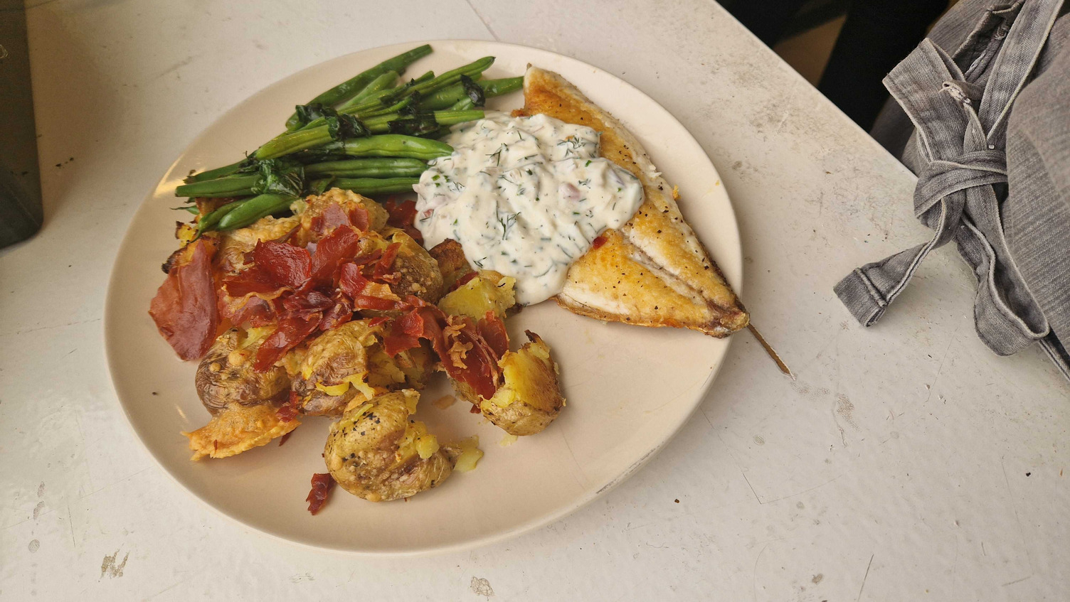 Seared sea bream and crispy prosciutto