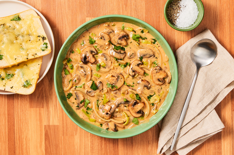 Soupe crémeuse aux champignons et au bacon