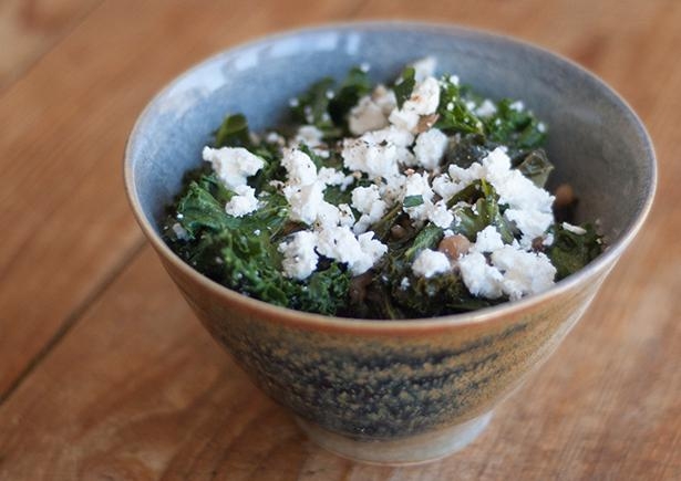 Roasted Beetroot, Kale, & Quinoa Salad (v)