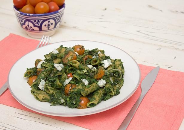 Volkoren penne met gorgonzola picante