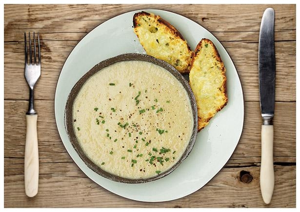 Delikate Blumenkohl-Cremesuppe