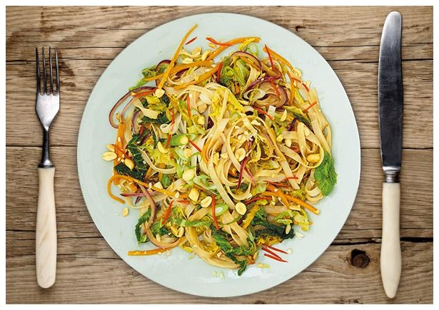 Wirsing-Reisnudelpfanne „Süß-Sauer“