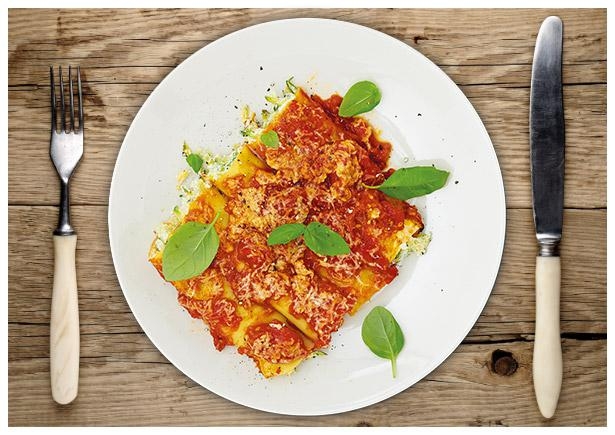 Zucchini-Cannelloni verfeinert mit Ricotta und Pecorino