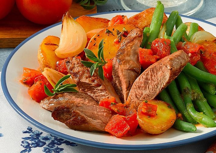 Kartoffelpfanne mit Lammfilet  