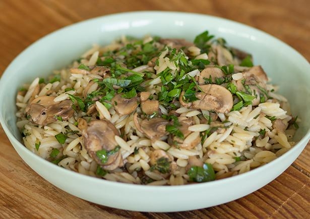 Mushroom Risoniotto (v)