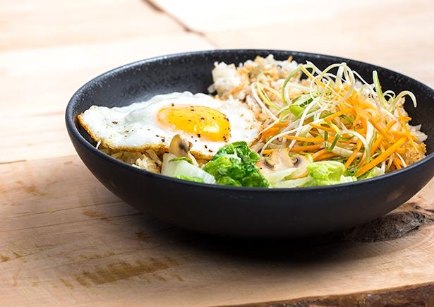 Pikante Koreanische  „Bibimbap“ Reisschale 