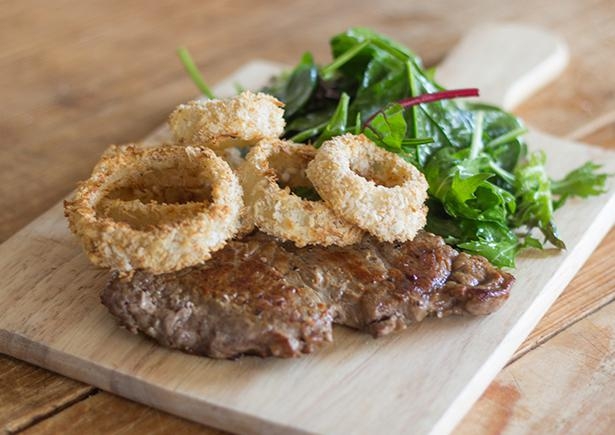 Porterhouse Steak wih Spicy Onion Rings