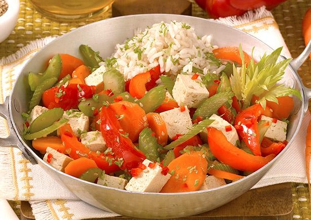 Asia-Gemüsepfanne mit Tofu