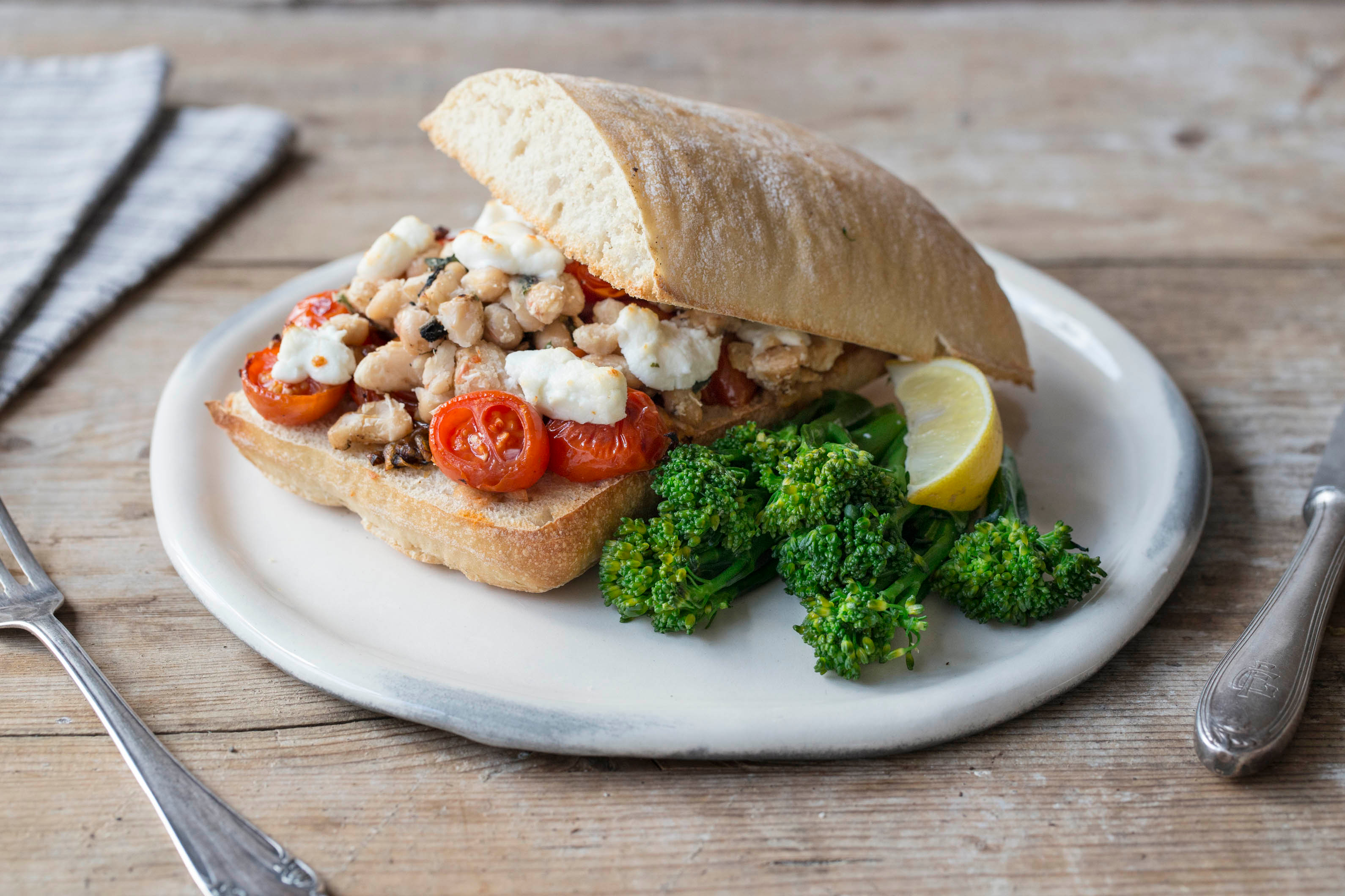 Cannellini Bean Toasts