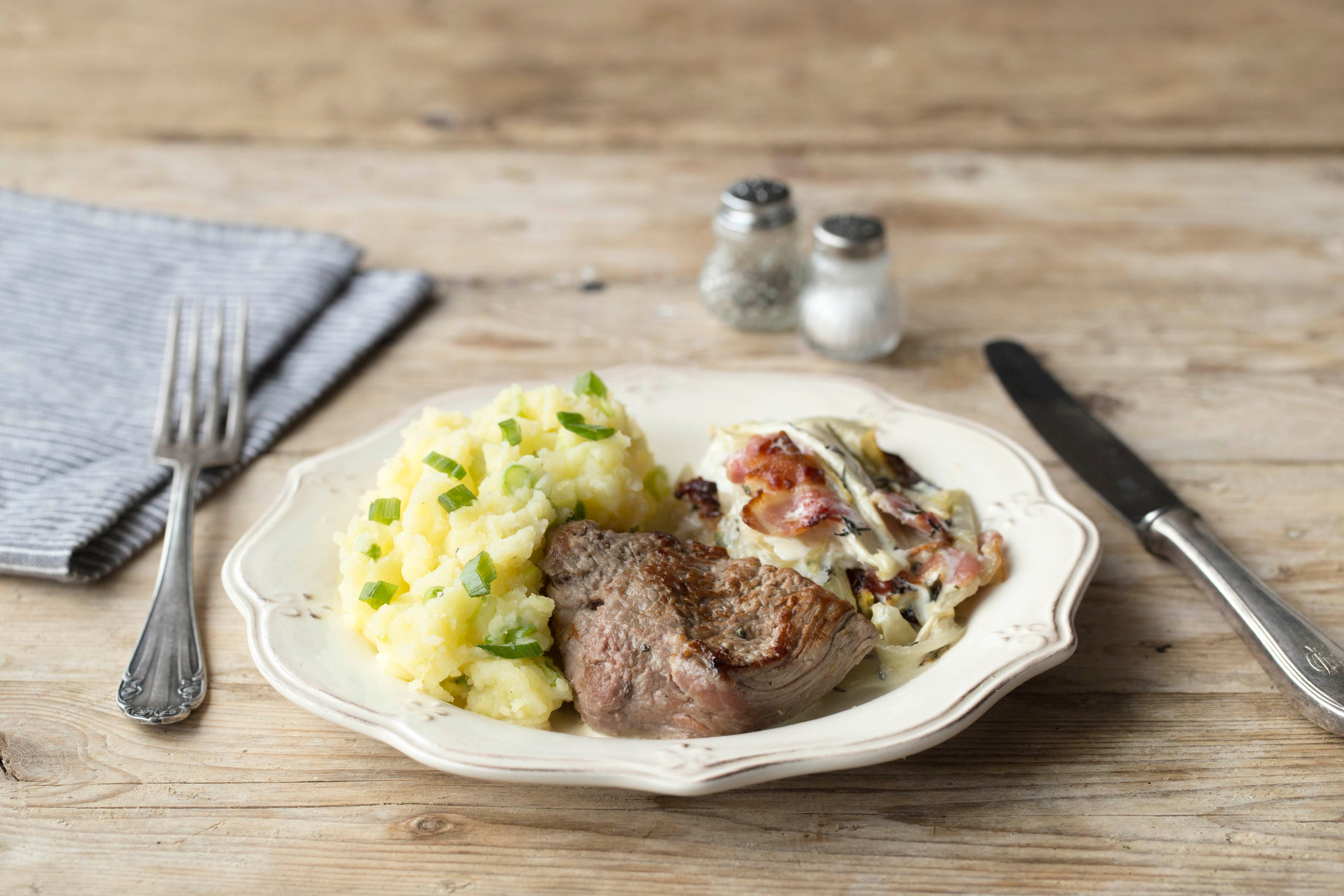 Steak mit cremigem Chicorée