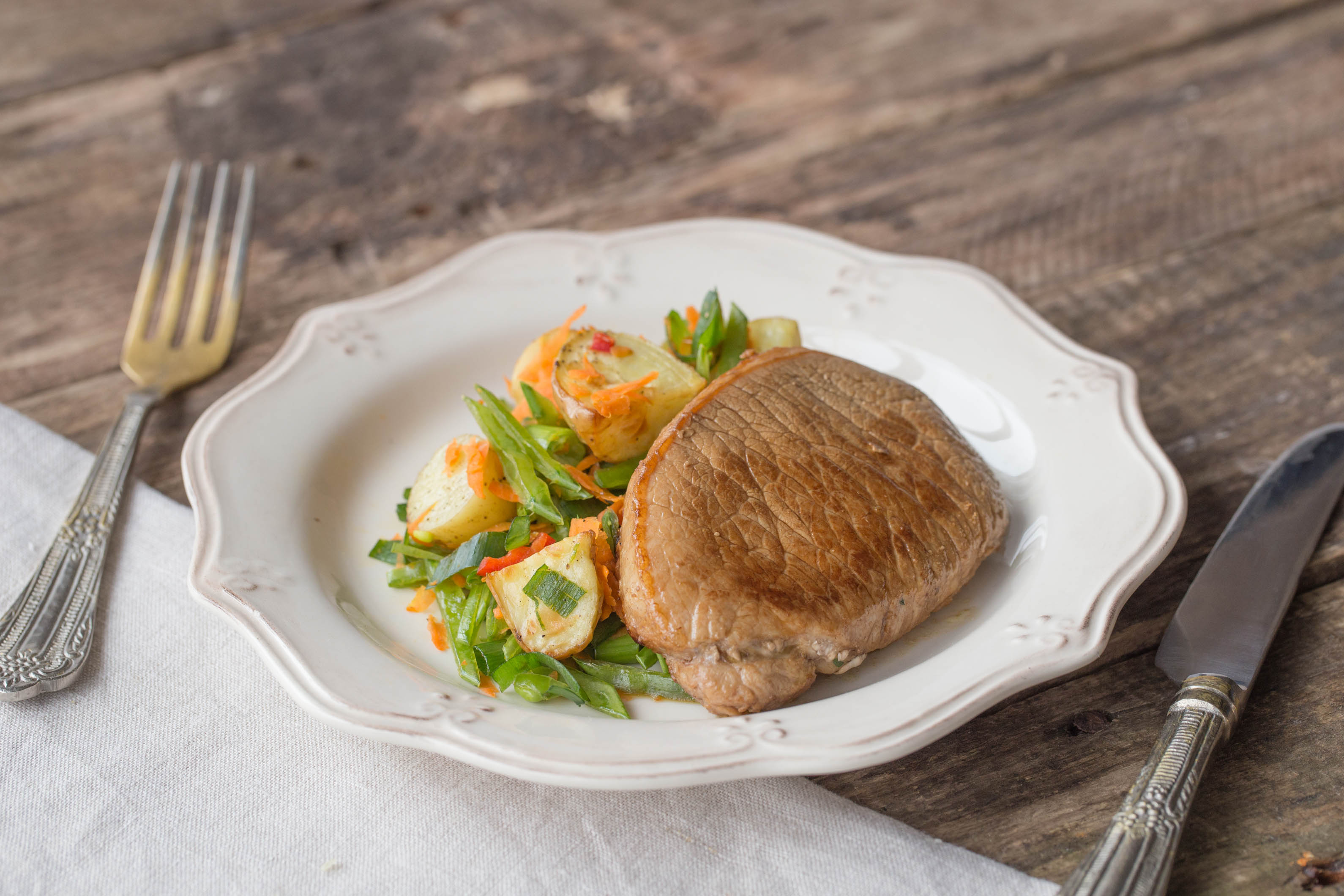 Juicy Pork Steak with Crunchy Asian Salad