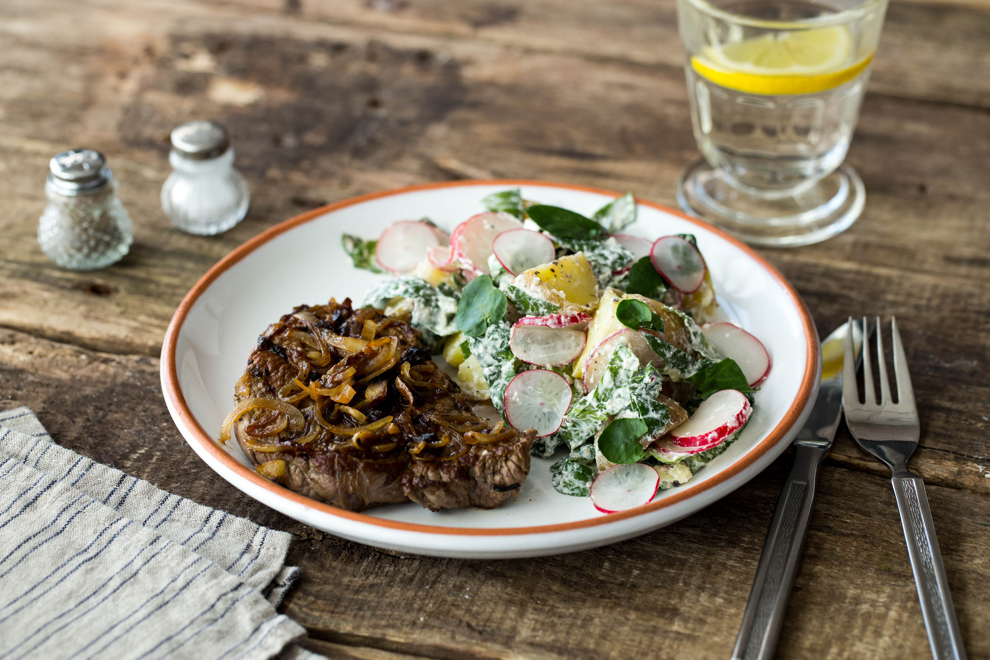 Steak mit "Wir-Wollen-Frühling"