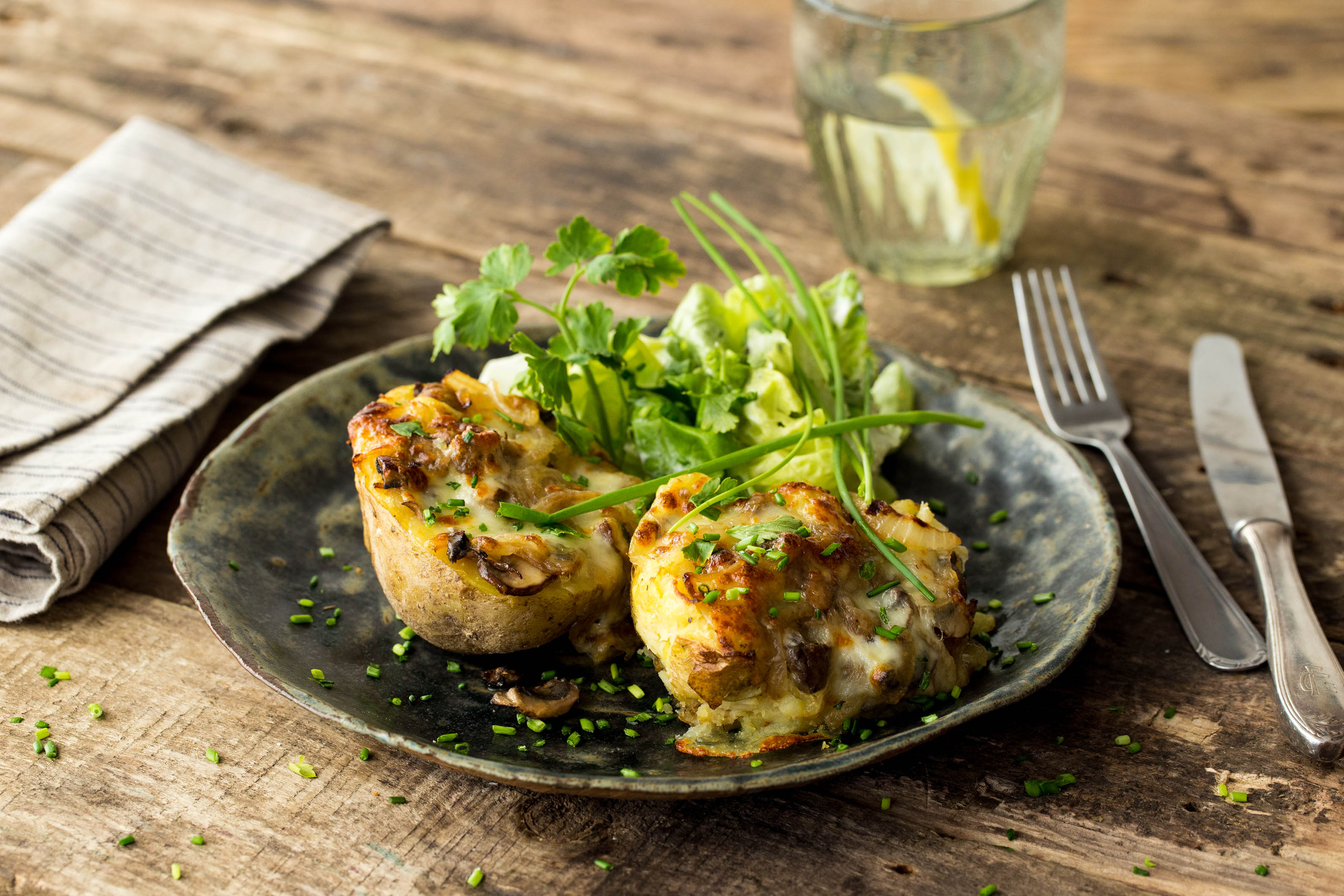 Gefüllte Ofen-Kartoffeln mit Champignons,