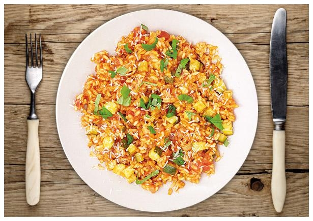 Tomatiges Zucchini-Ofen-Risotto