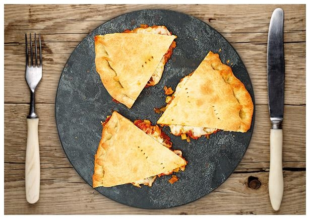 Zucchini „Calzone“ mit zweierlei Käse