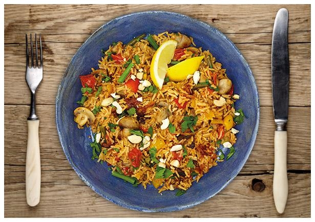 Bunte Gemüse-Paella mit zweierlei Paprika, Champignons und grünen Bohnen