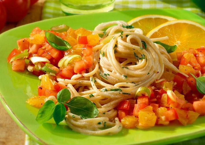 Spaghetti mit Tomaten-Salsa
