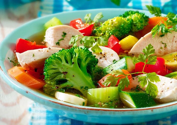 Minestrone mit Hähnchen