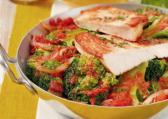 Brokkoligemüse mit Pute   