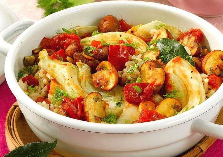 Curry-Reis-Gemüse mit Minzjoghurt