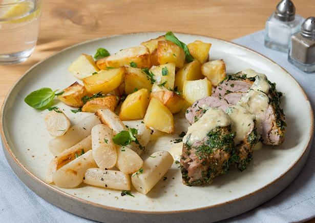 Schweinefilet mit delikater Kräuterkruste