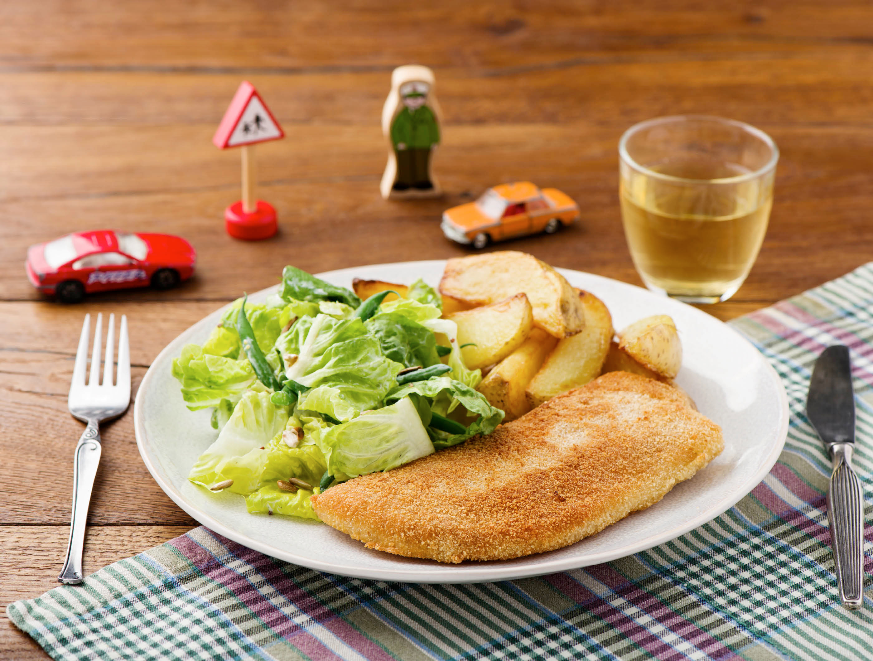 Witvis met aardappeltjes en zonnebloempitten