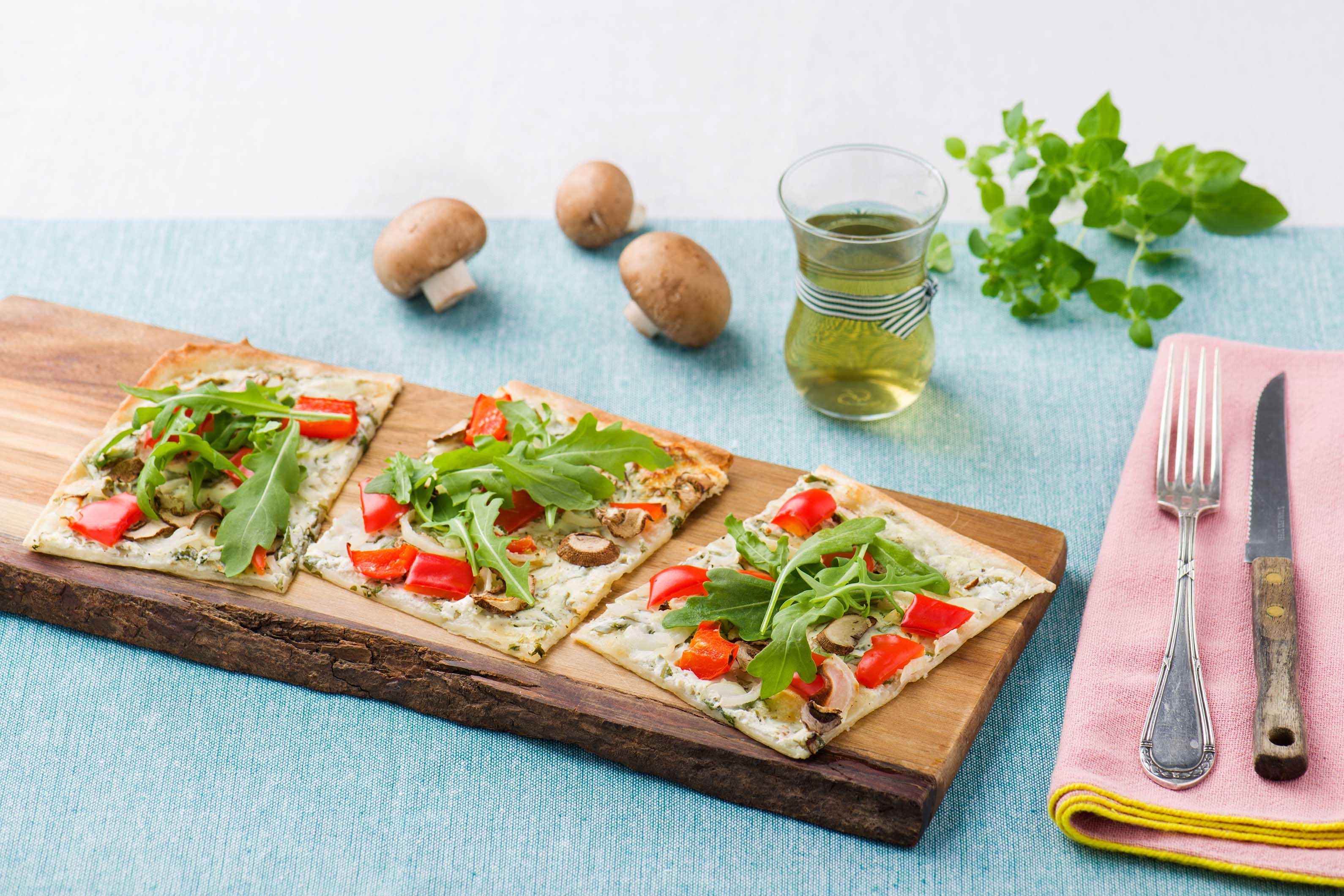 Herzhafter Gemüse-Flammkuchen