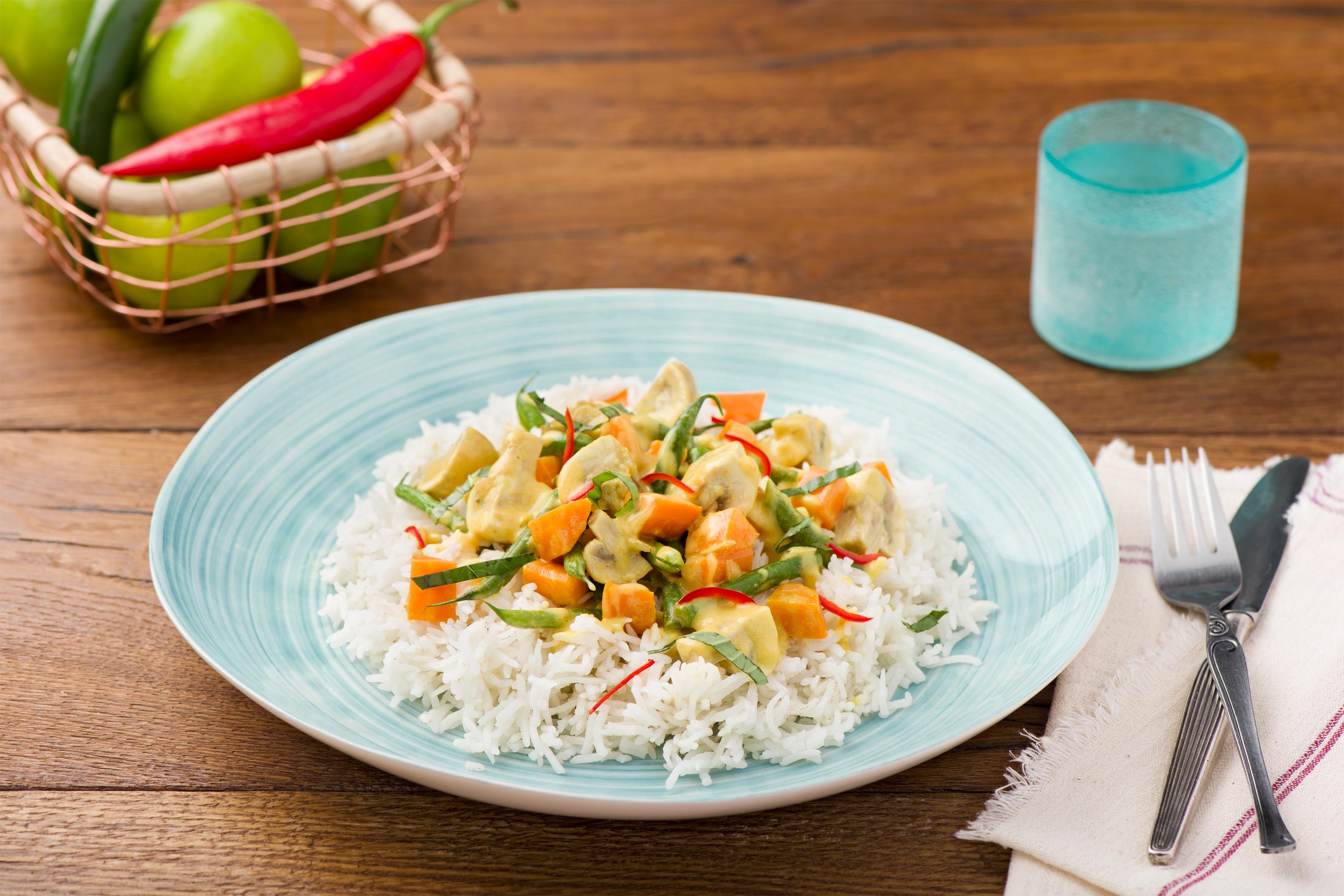Gelbes Thai-Curry mit Kokosmilch