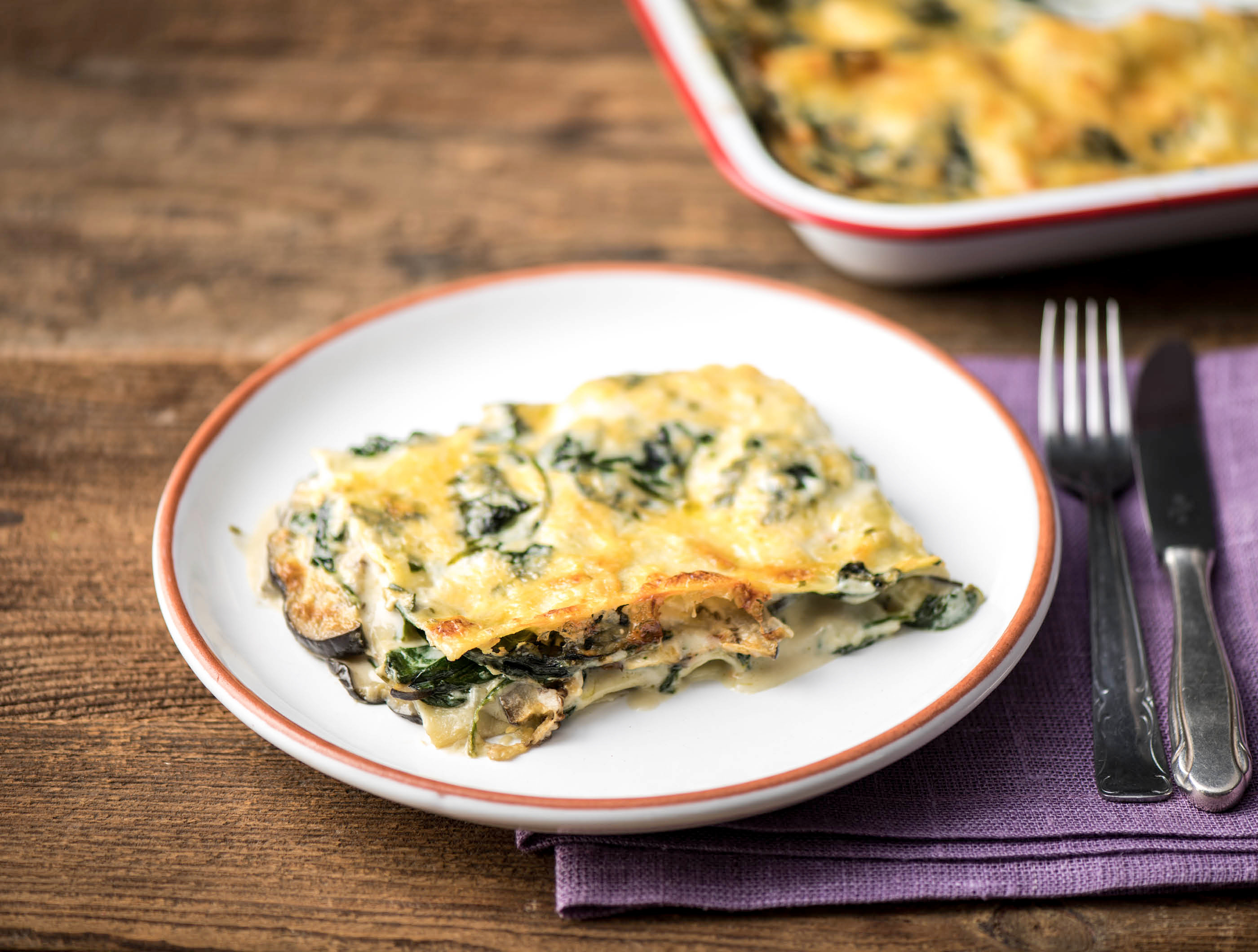 Romige groentelasagne met aubergine en wilde spinazie