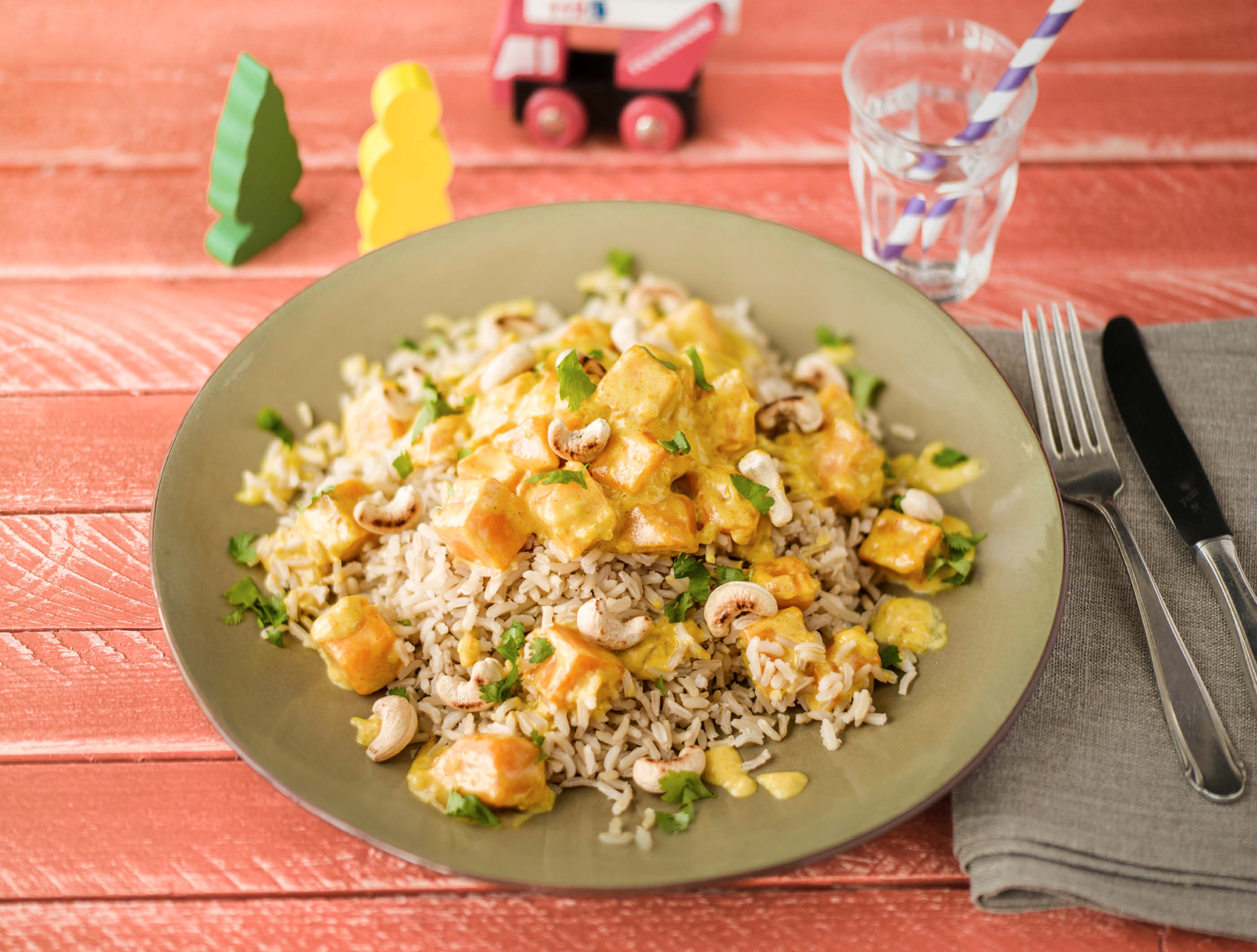 Milde pompoencurry met cashewnoten
