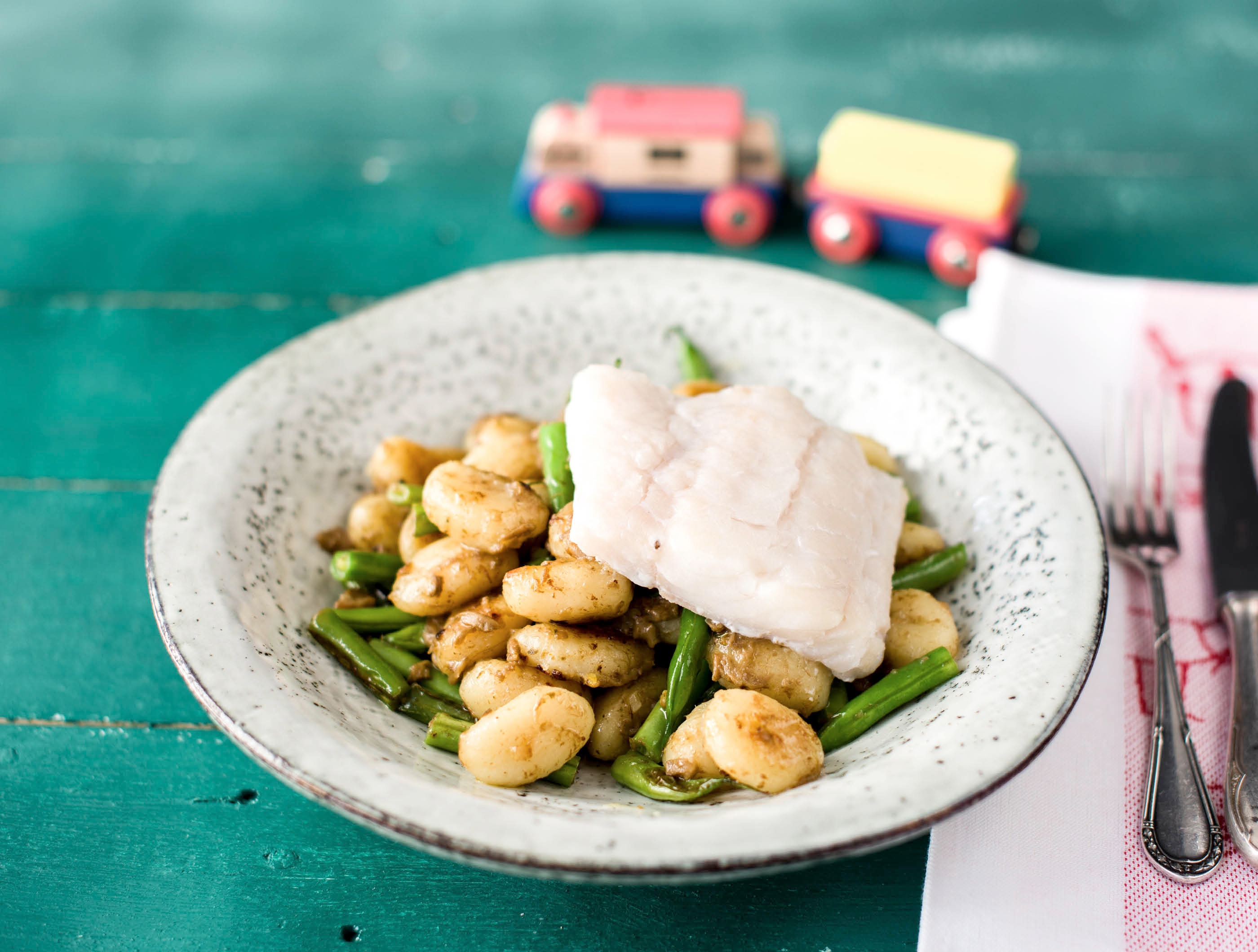 Gnocchi met pesto en gebakken kabeljauw