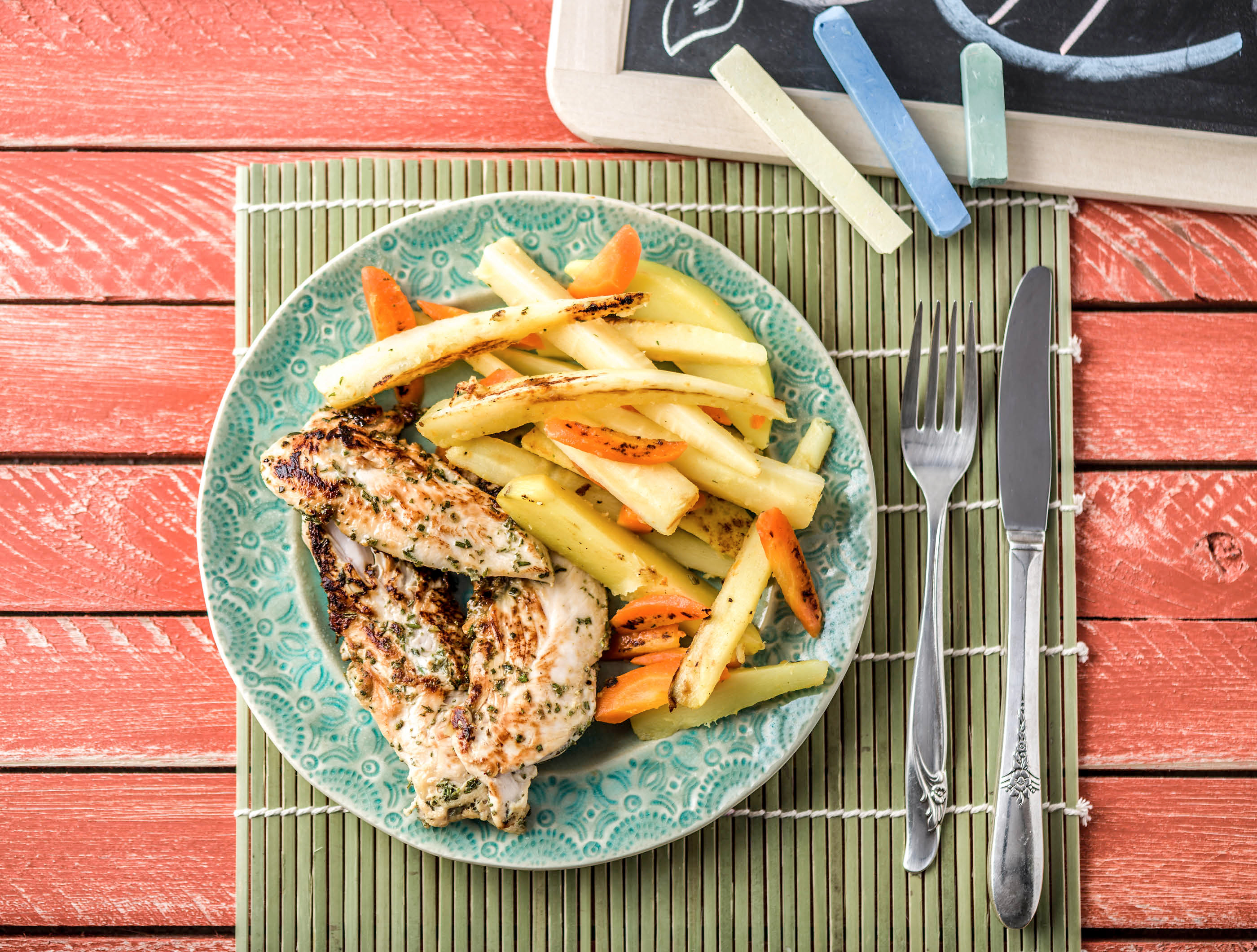 Zoete kip met verschillende wortels