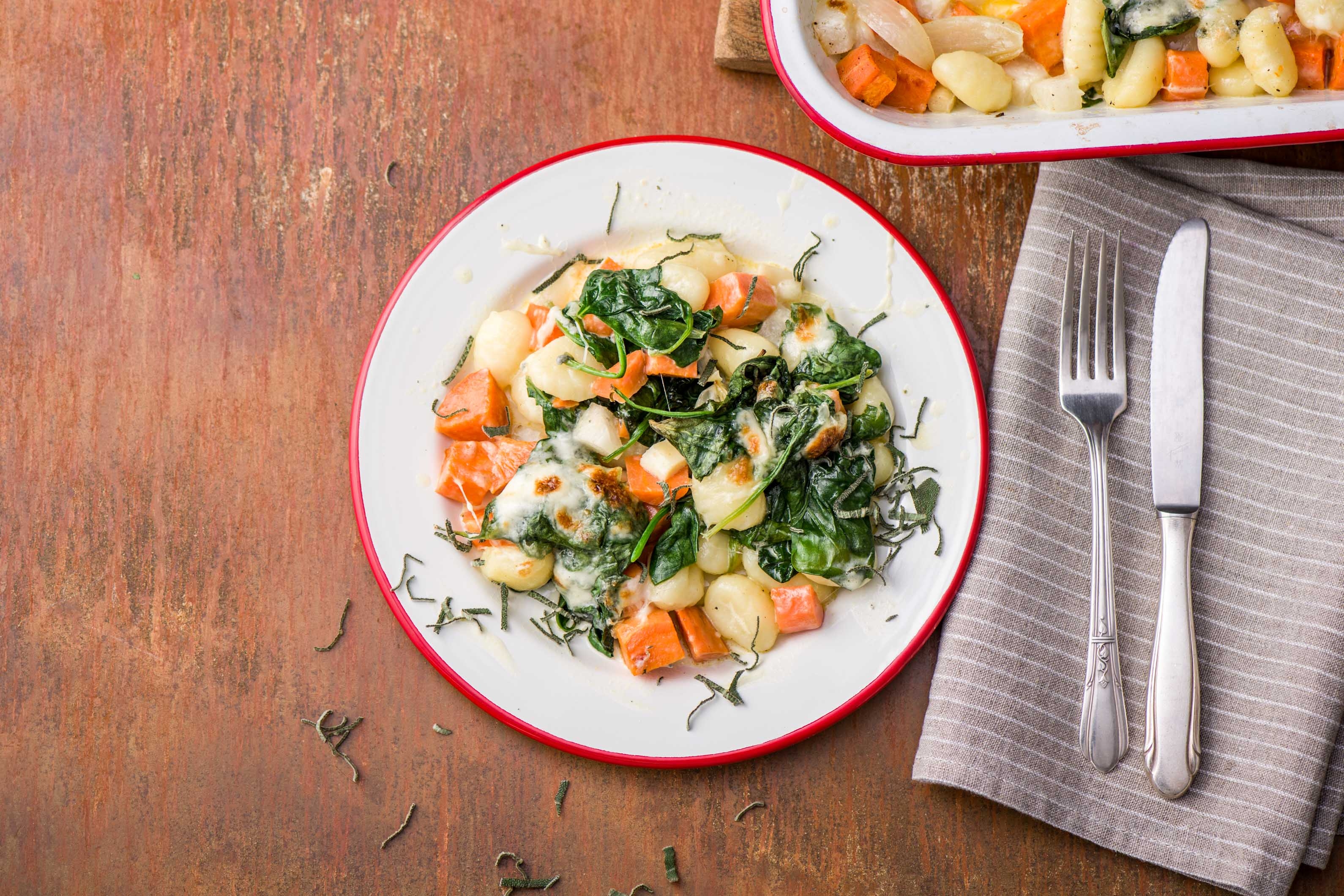 Winterlicher Gnocchi-Gemüse-Auflauf