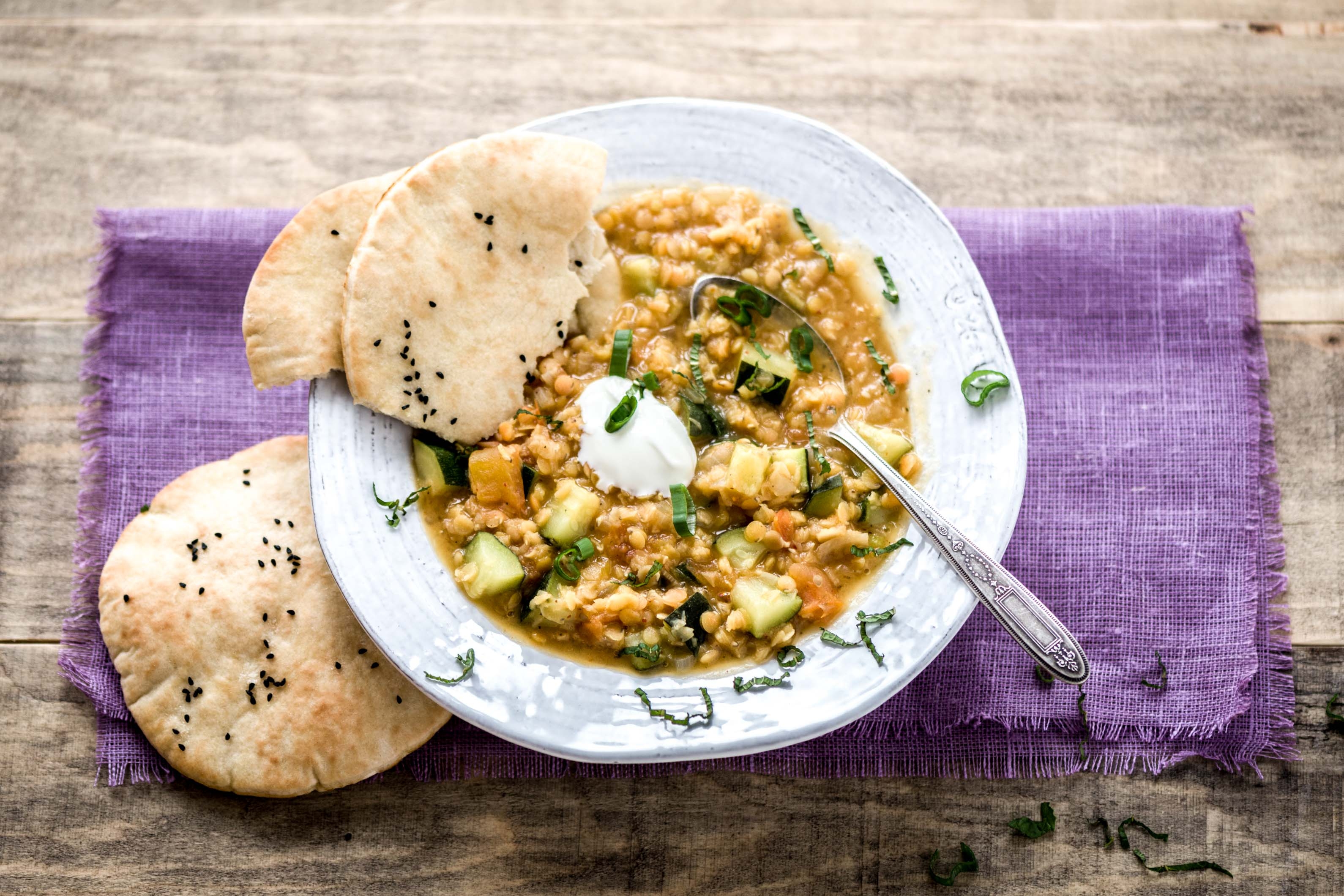 Gruß aus Marokko: Linsen-Gemüse-Tajine