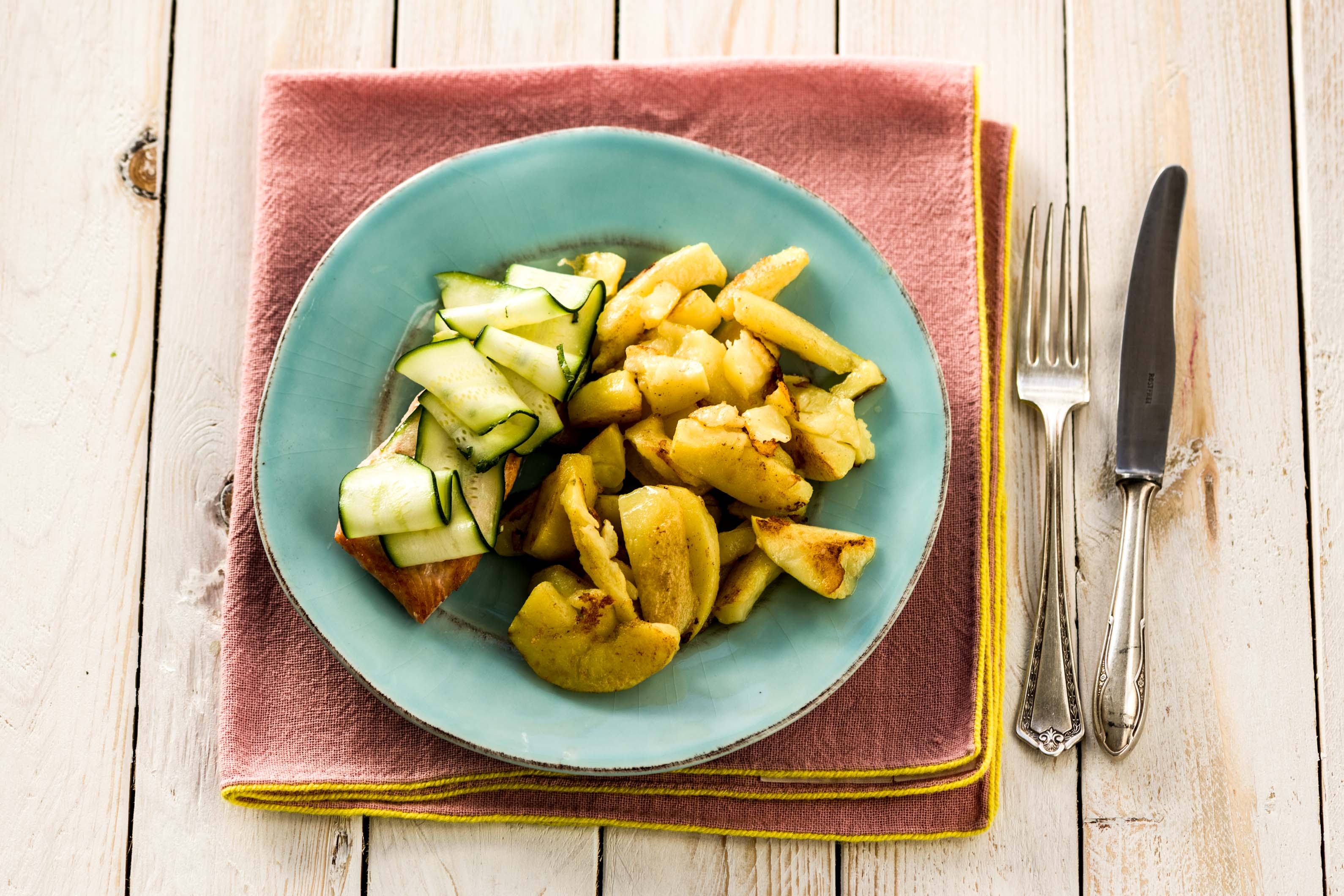 Salmon with Zucchini Salsa
