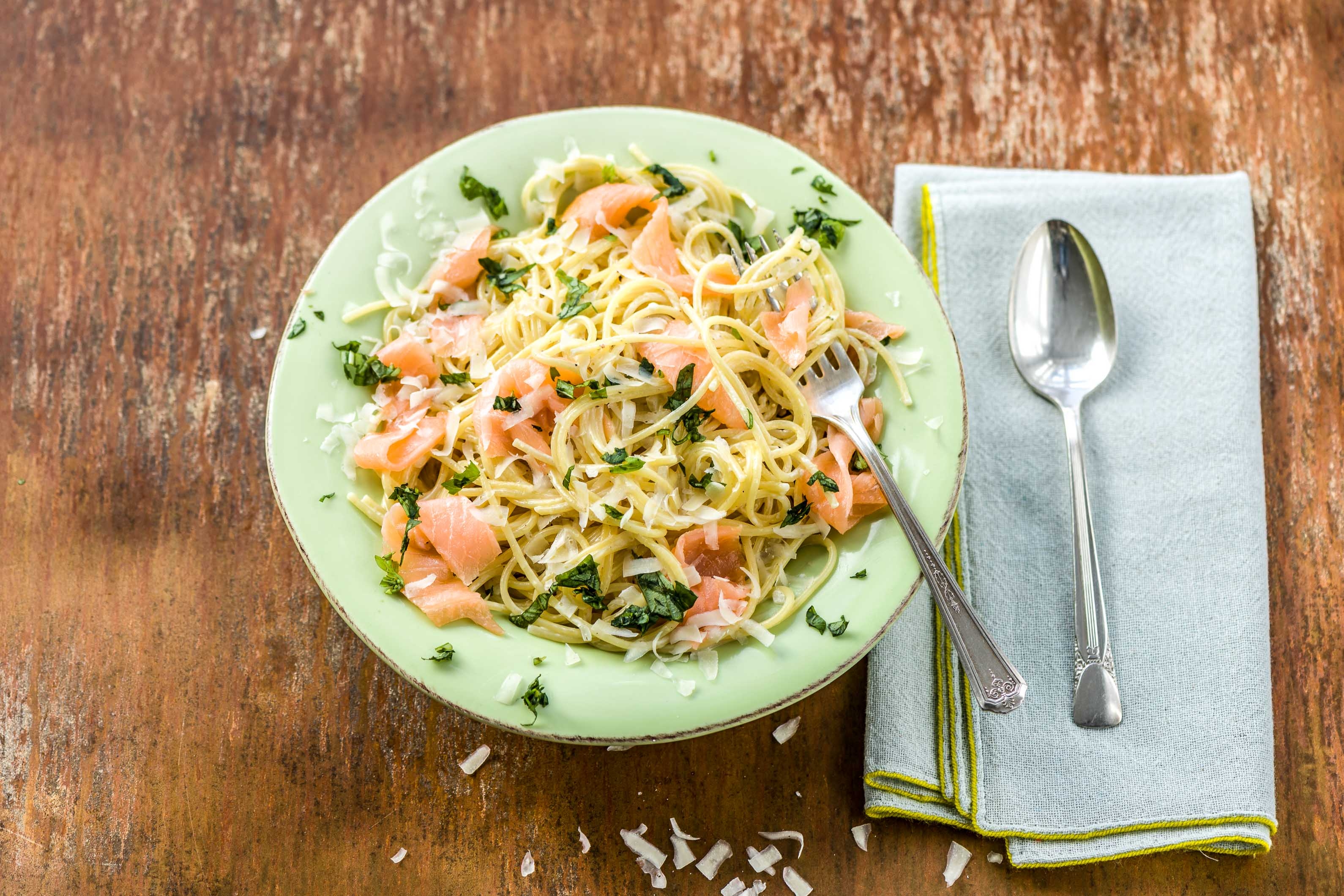 Schnelle Küche: Spaghetti mit Räucherlachs