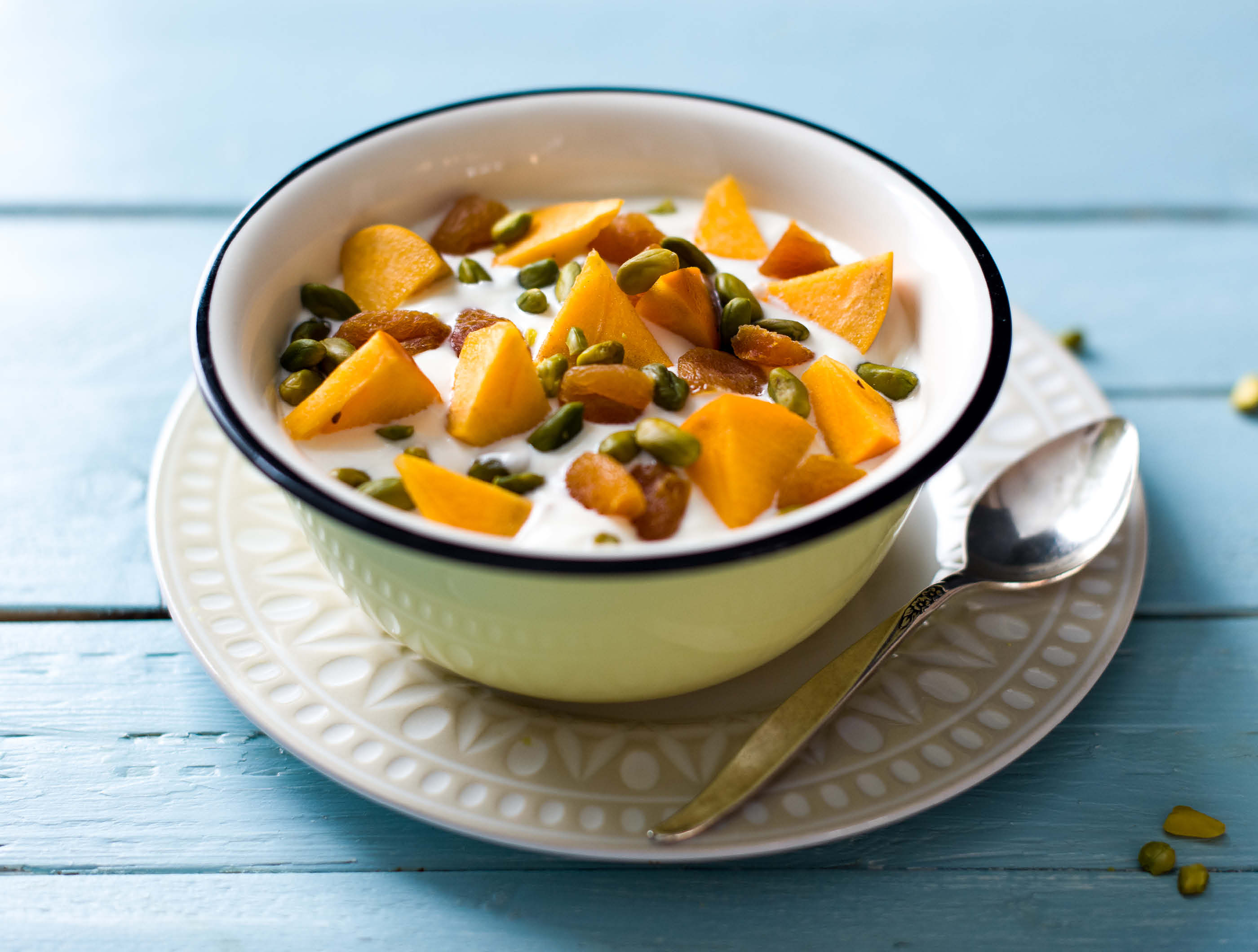 Turkse yoghurt met sharonfruit